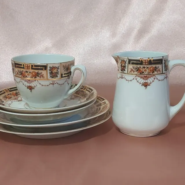 Antique C.T. Altwasser Silesia Porcelain Tea Set 7 pcs