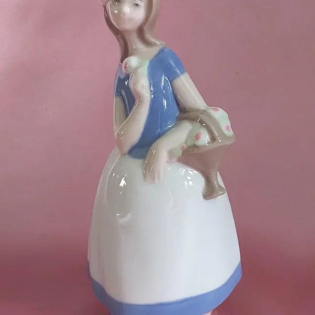REX Valencia Porcelain Figurine