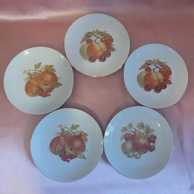 Vintage KAHLA GDR Fruit Dessert Plates