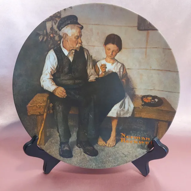 Vintage Collector Plate